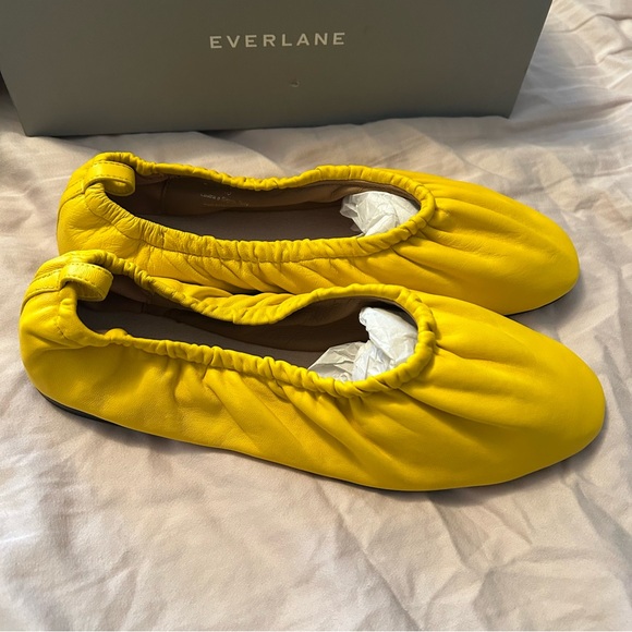 Everlane vibrant Yellow Leather scrunch Ballet Flats size 10 women’s NIB! - Picture 5 of 6